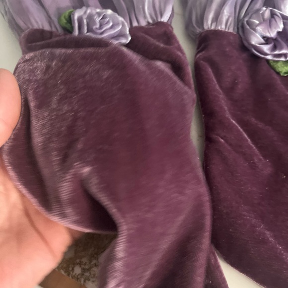 3 deep purple and lavender with green accents vintage stockings 🎄⭐️⭐️ - Picture 11 of 11